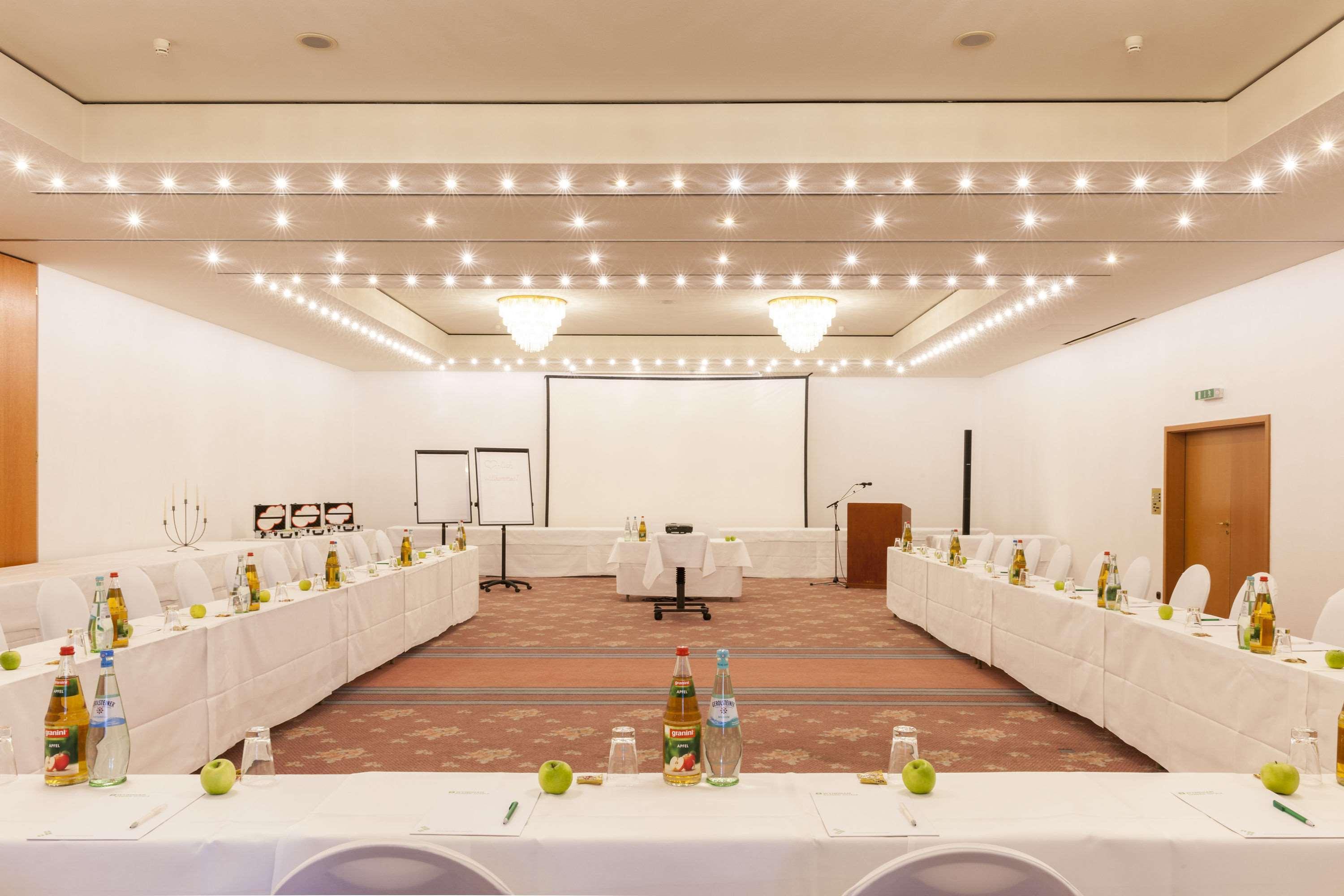 Wyndham Garden Donaueschingen Hotel Kültér fotó