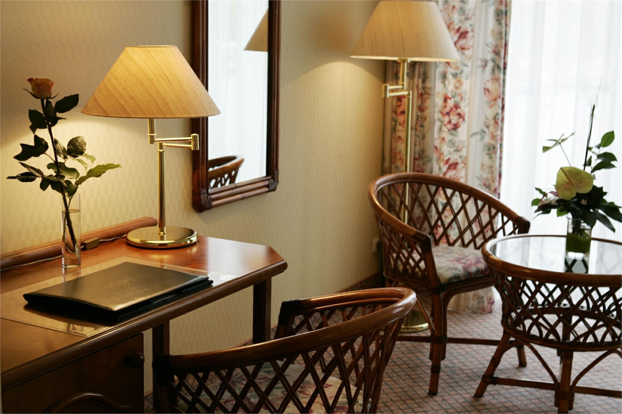 Wyndham Garden Donaueschingen Hotel Kültér fotó